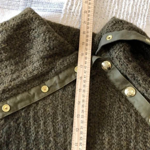 Derek Lam 10 Crosby Astra Embellished Turtleneck Sweater Sz M Olive Green Alpaca - Picture 7 of 7